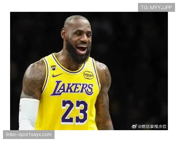 突破撕裂勇士防线,詹姆斯效率高于十年前 突破撕裂勇士防线,詹姆斯效率高于十年前
